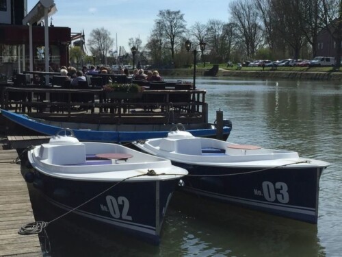 Gezellige Elektrische Sloep