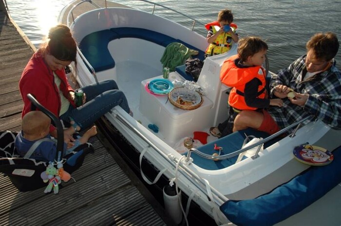 Gezellige Elektrische Sloep - Afbeelding 7