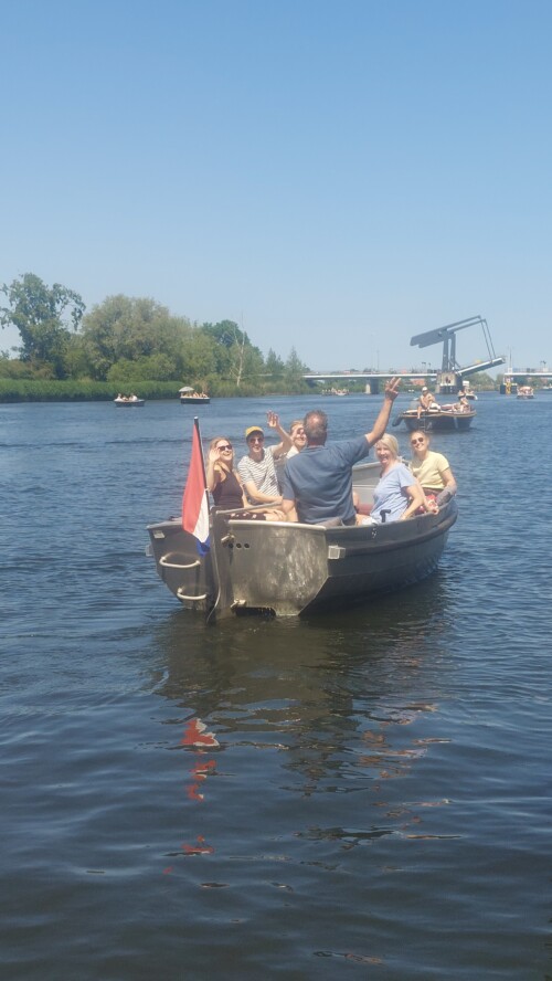 Ruime Aluminium Sloep met roer